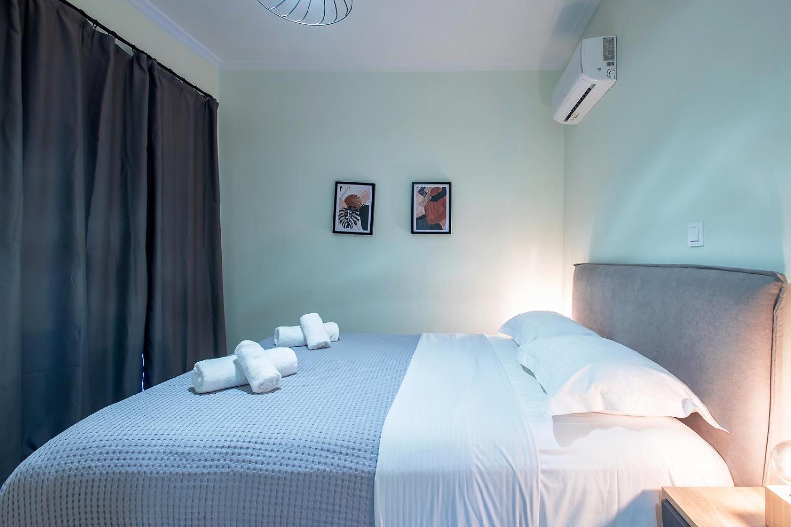 Aris123 By Smart Cozy Suites - Apartments In The Heart Of Athens - 5 Minutes From Metro - Available 24Hr Экстерьер фото