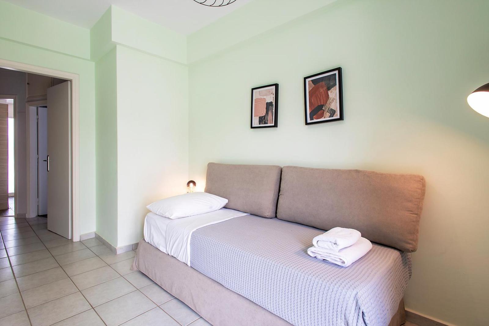 Aris123 By Smart Cozy Suites - Apartments In The Heart Of Athens - 5 Minutes From Metro - Available 24Hr Экстерьер фото
