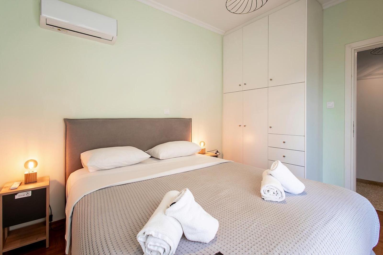Aris123 By Smart Cozy Suites - Apartments In The Heart Of Athens - 5 Minutes From Metro - Available 24Hr Экстерьер фото