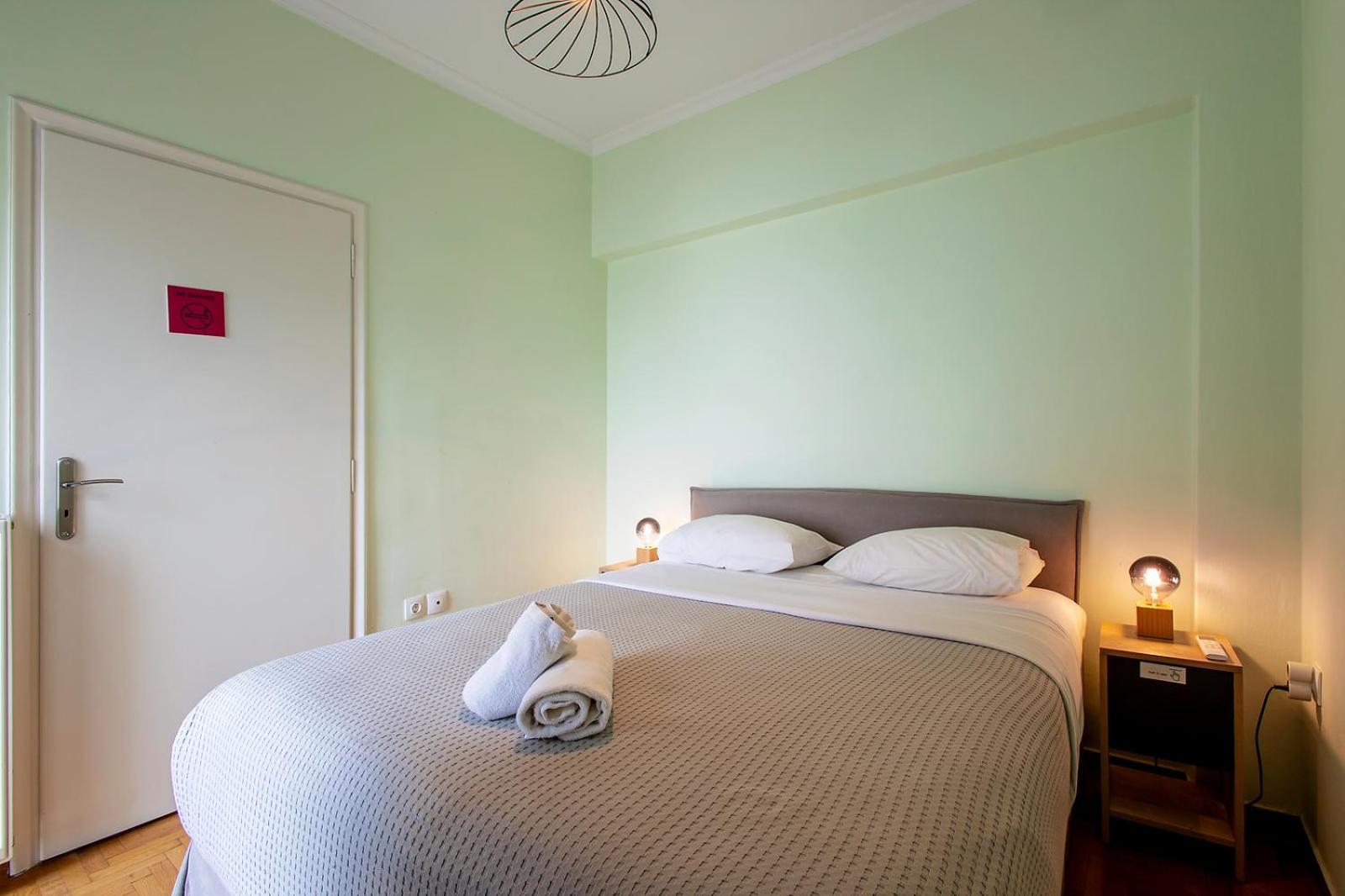Aris123 By Smart Cozy Suites - Apartments In The Heart Of Athens - 5 Minutes From Metro - Available 24Hr Экстерьер фото